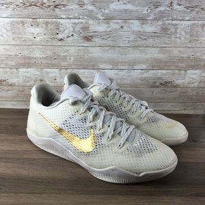 kobe 11 white and gold